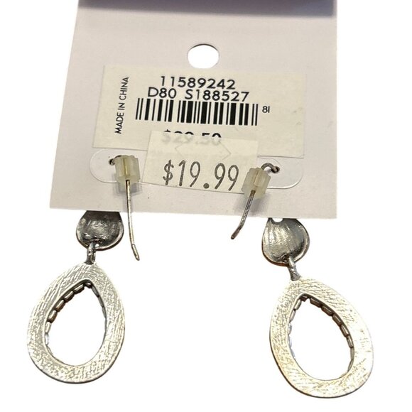 Ann Taylor Loft Silver Teardrop & Chevron Dangle Earrings Set - Picture 3 of 7